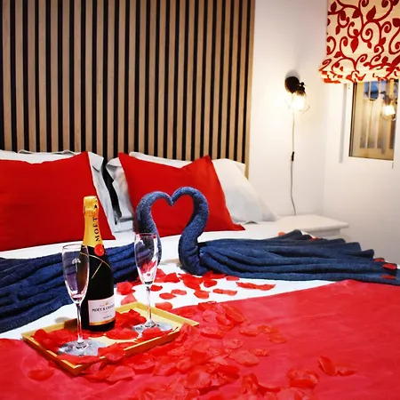 Apartment With Jacuzzi En Torremolinos, Garipolo 1 By Namaste Elite