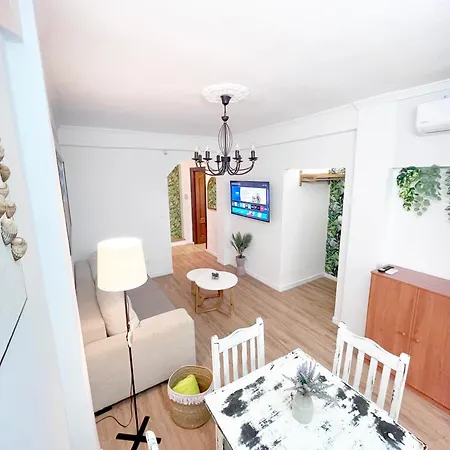With Jacuzzi En Torremolinos, Garipolo 1 By Namaste Elite Apartment